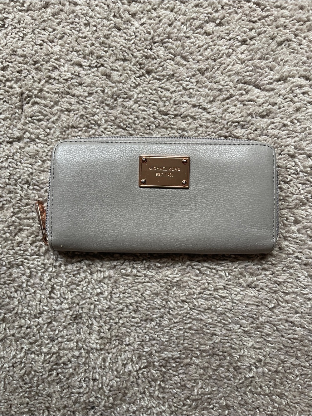 Michael Kors Light Gray Leather Zip Wallet with Gold Plaque